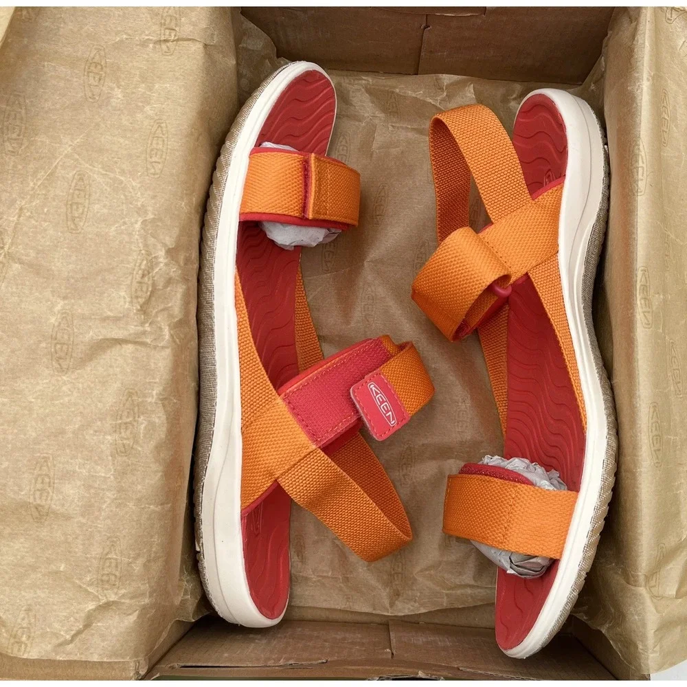 KEEN Youth Girls Sandal Size 7/ Women's 9 Orange Adjustable Open Toe Lightweight